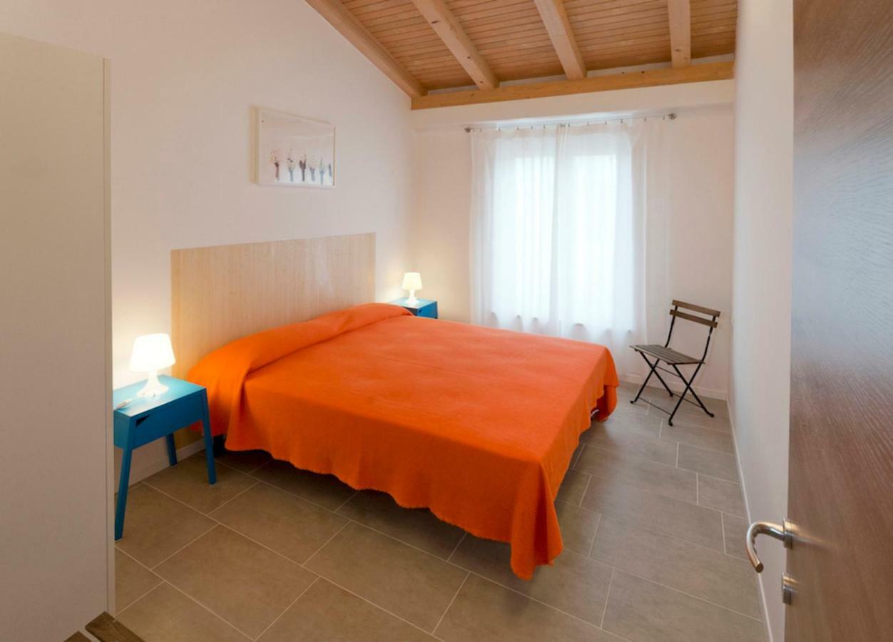 Giotto Holiday Houses Vrsi Bagian luar foto