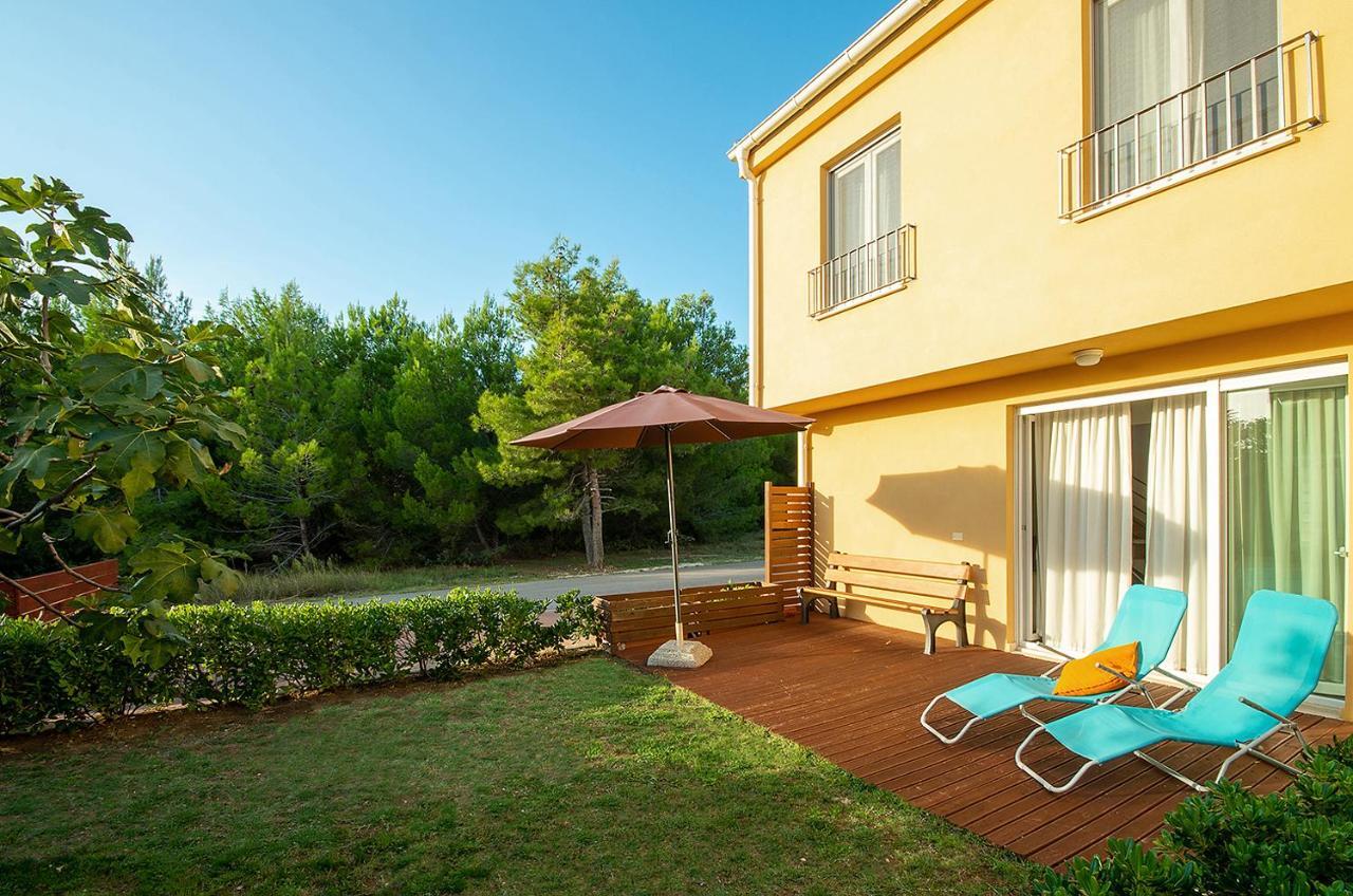 Giotto Holiday Houses Vrsi Bagian luar foto